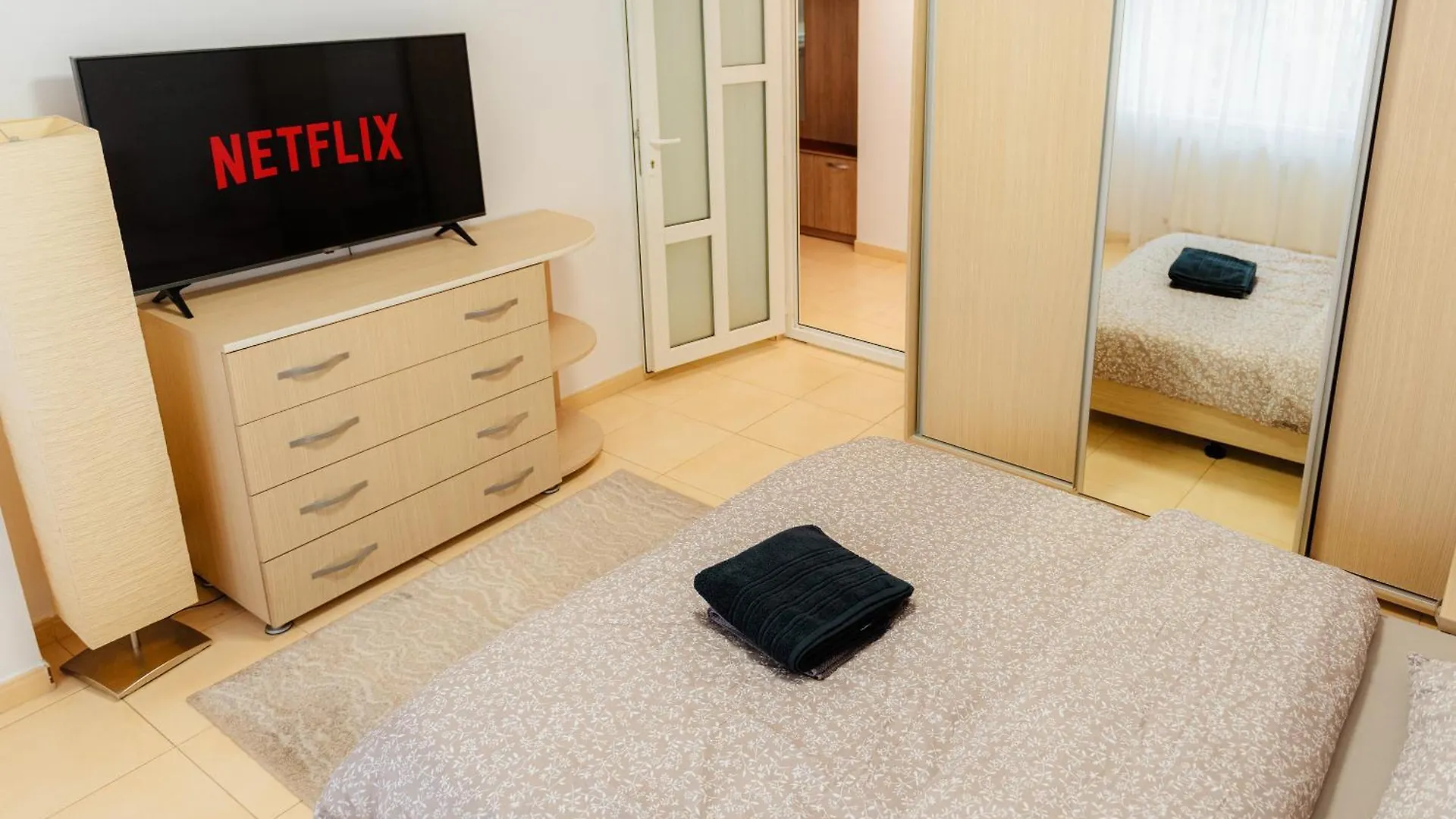 Apartment Close To The House Of Parliament And Old Town Bucharest Romania